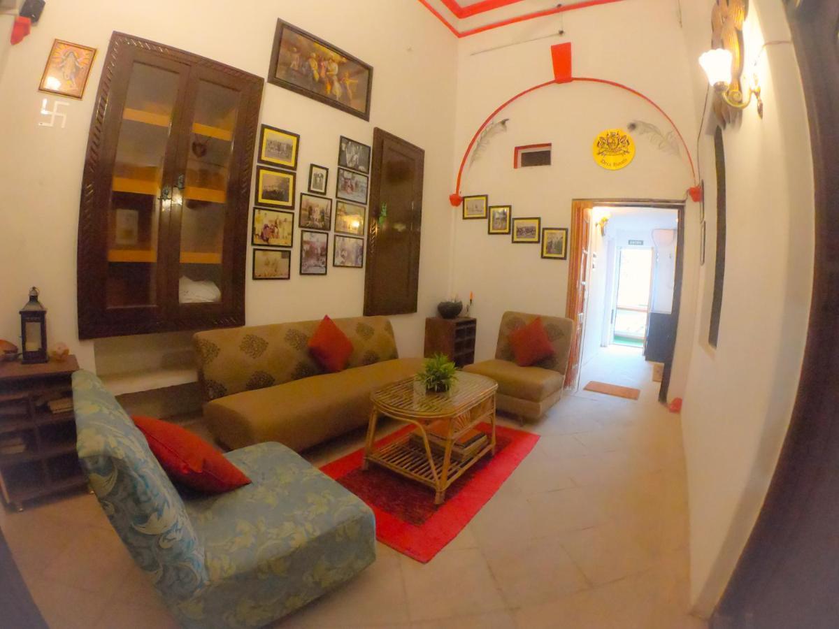 Dera Haveli- Heritage Homestay 瓜廖尔 外观 照片